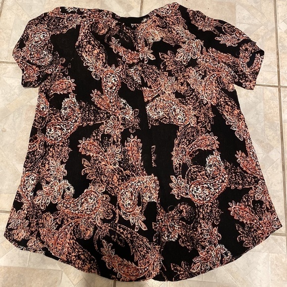 a womens Roamans casual short sleeve button front plus size blouse 16W - Picture 3 of 5